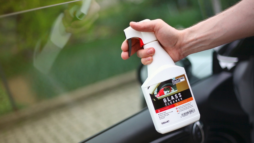 čistač prozora automobila