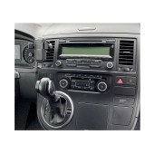 9-inčni adapter za auto radio za VW T5/Multivan