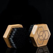 Carbon Collective Interior Cleaning Brush čišćenje kože