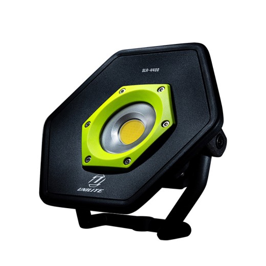 Unilite SLR-4400 svjetlo