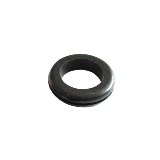 PVC ušica 18 mm
